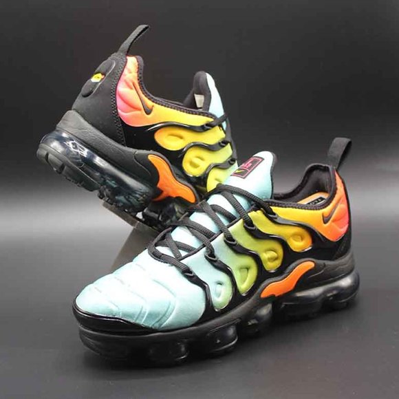 Nike Air VaporMax Plus Bleached Aqua Women’s Size 7.5 - Picture 2 of 16
